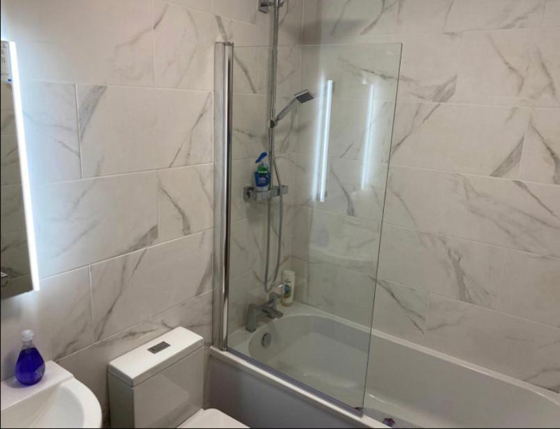 Luxury Modern 1Bed Sea View Apartment Rhôs-on-Sea Exteriör bild